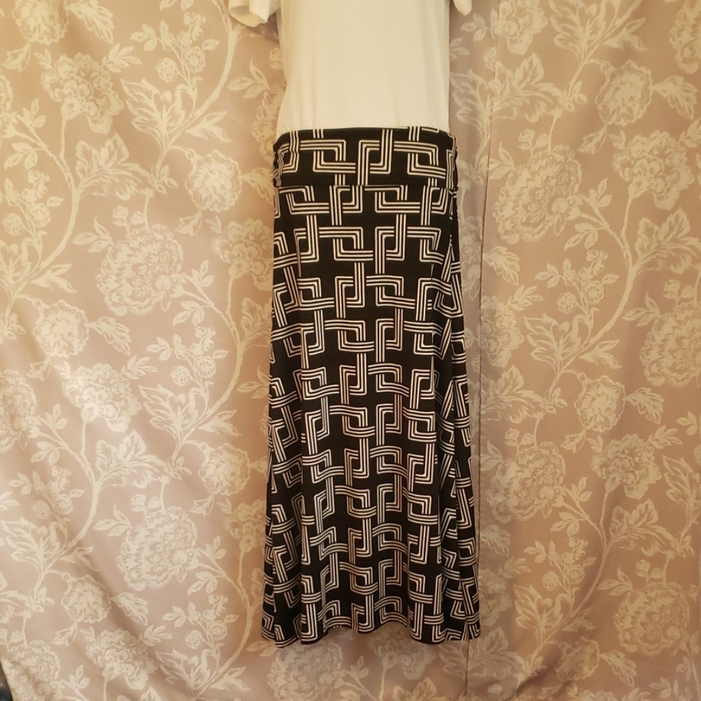 Pattern skirt
